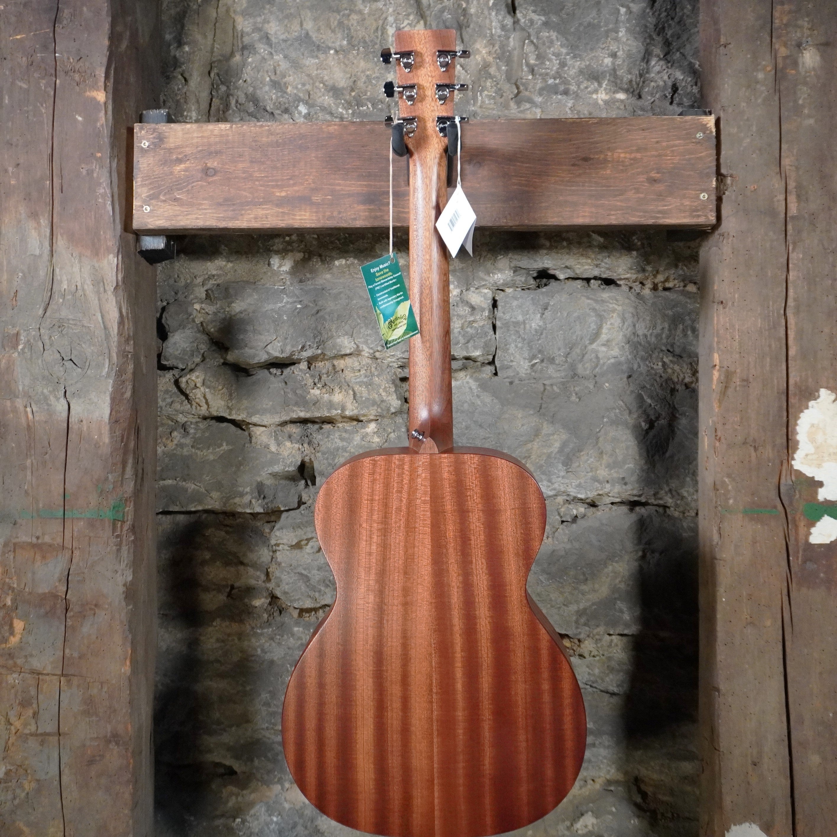 Martin Guitars Junior Series 000JR-10E Shawn Mendes A/E Satin w/Softshell Case
