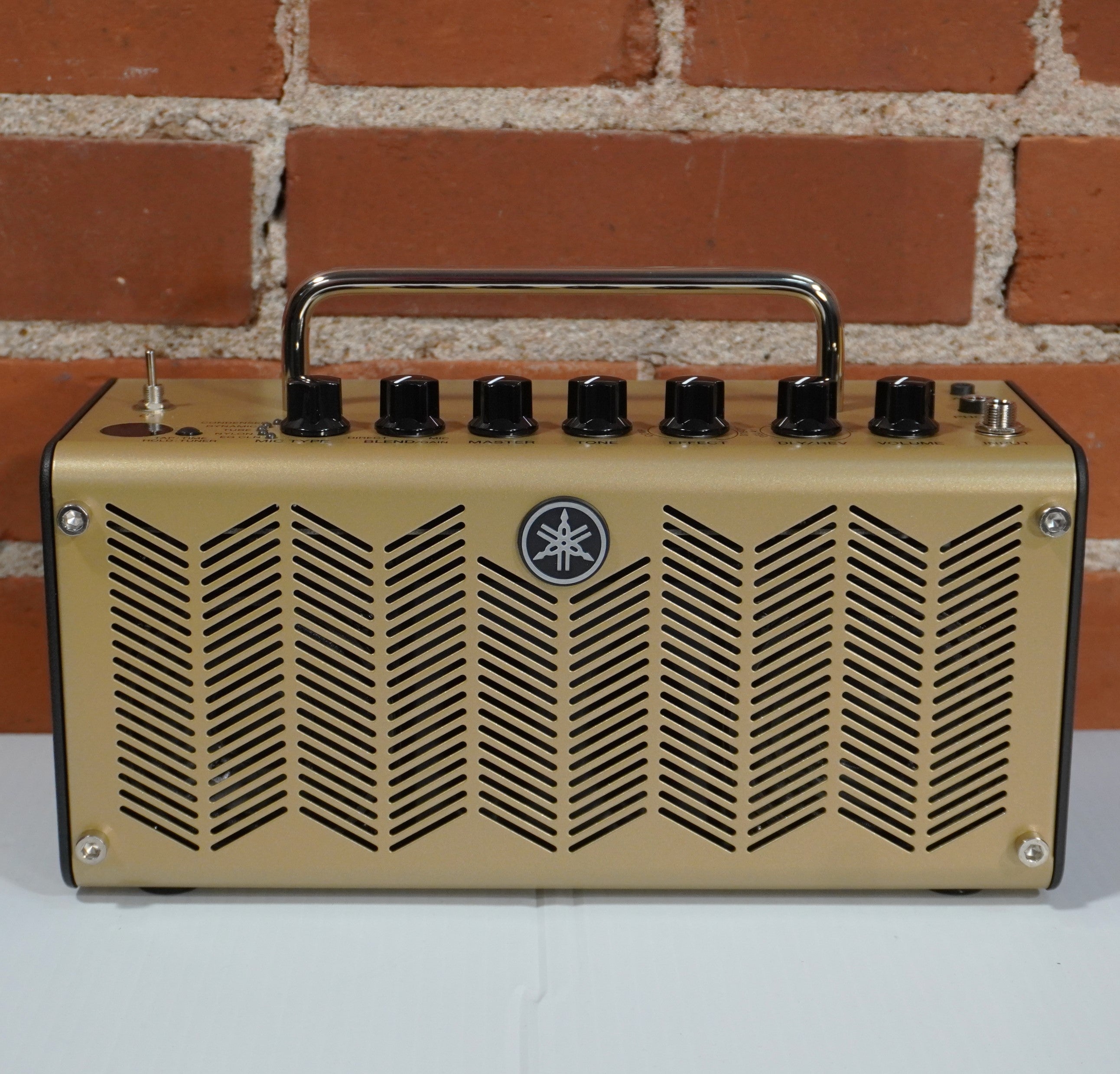 Yamaha THR5A Acoustic Modeling Amp 10 Watt - Closeout