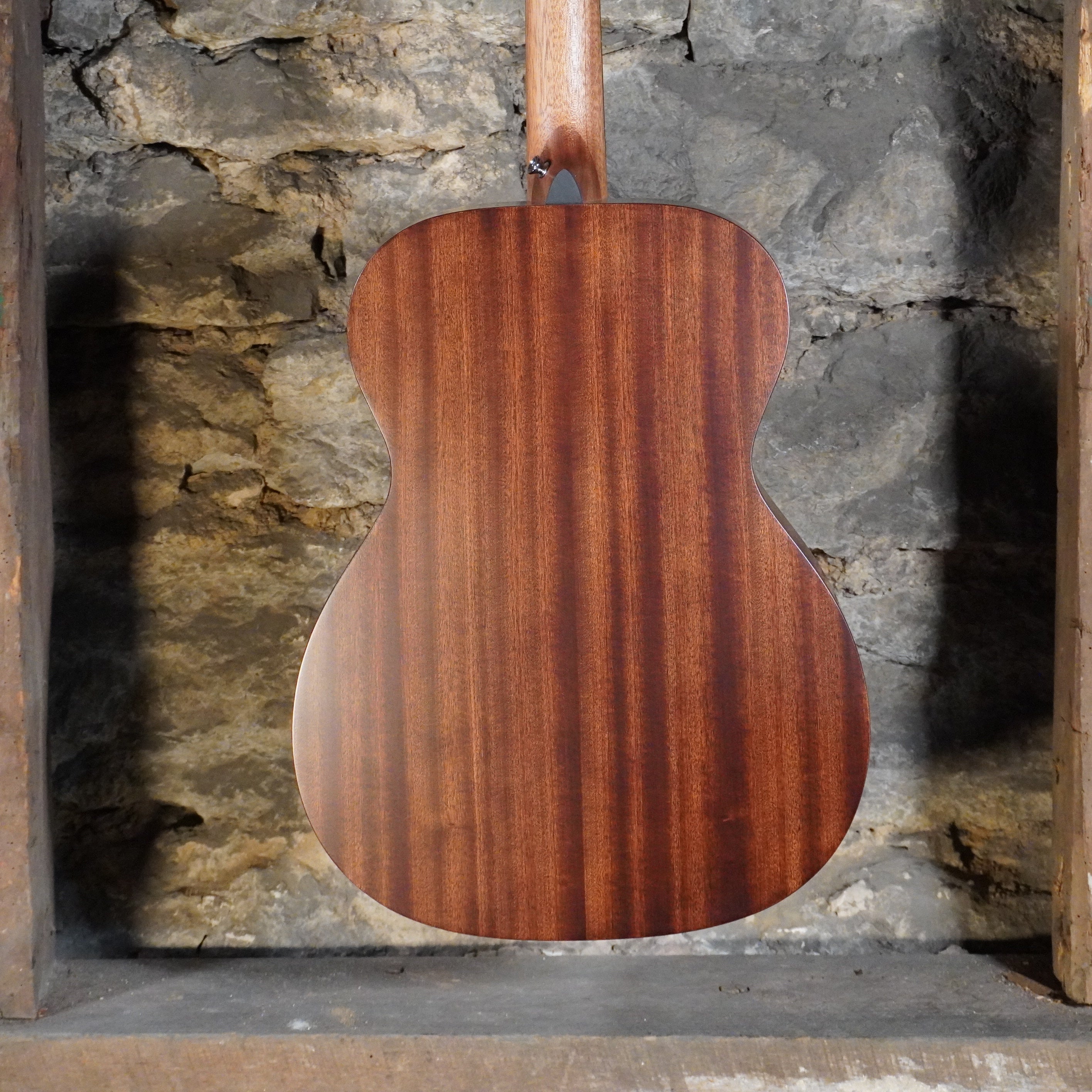 Martin Guitars Road Series 000-10E Retro Acoustic-Electric w/Softshell Case