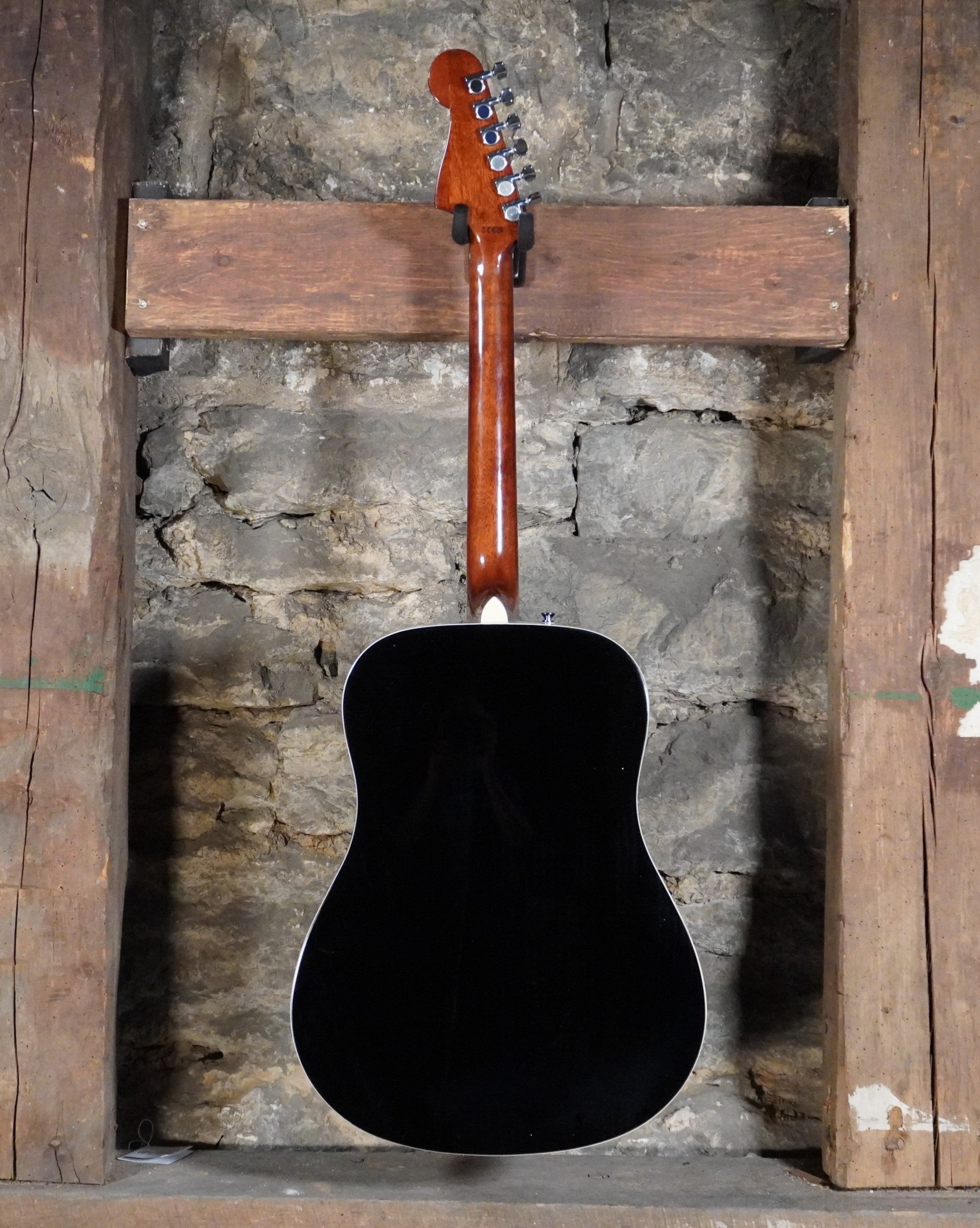 Fender California Standard Redondo Black
