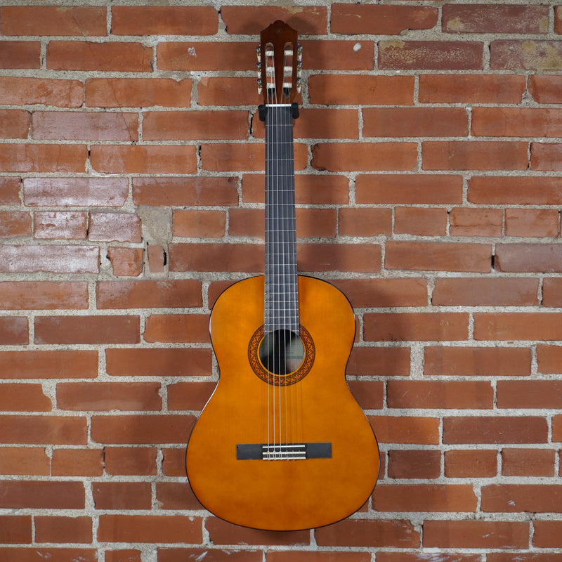 Yamaha C Series Nylon Classical Guitar C40ii