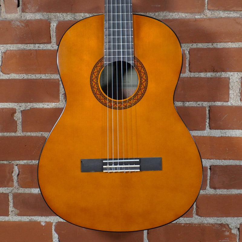 Yamaha C Series Nylon Classical Guitar C40ii