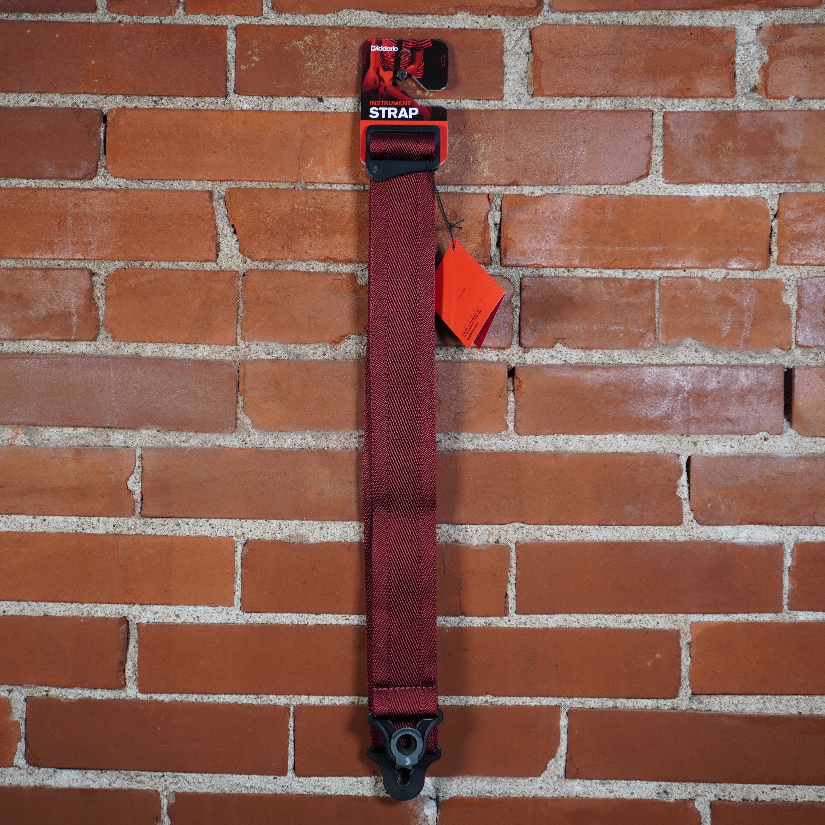 D'addario Auto Lock Guitar Strap Blood Red