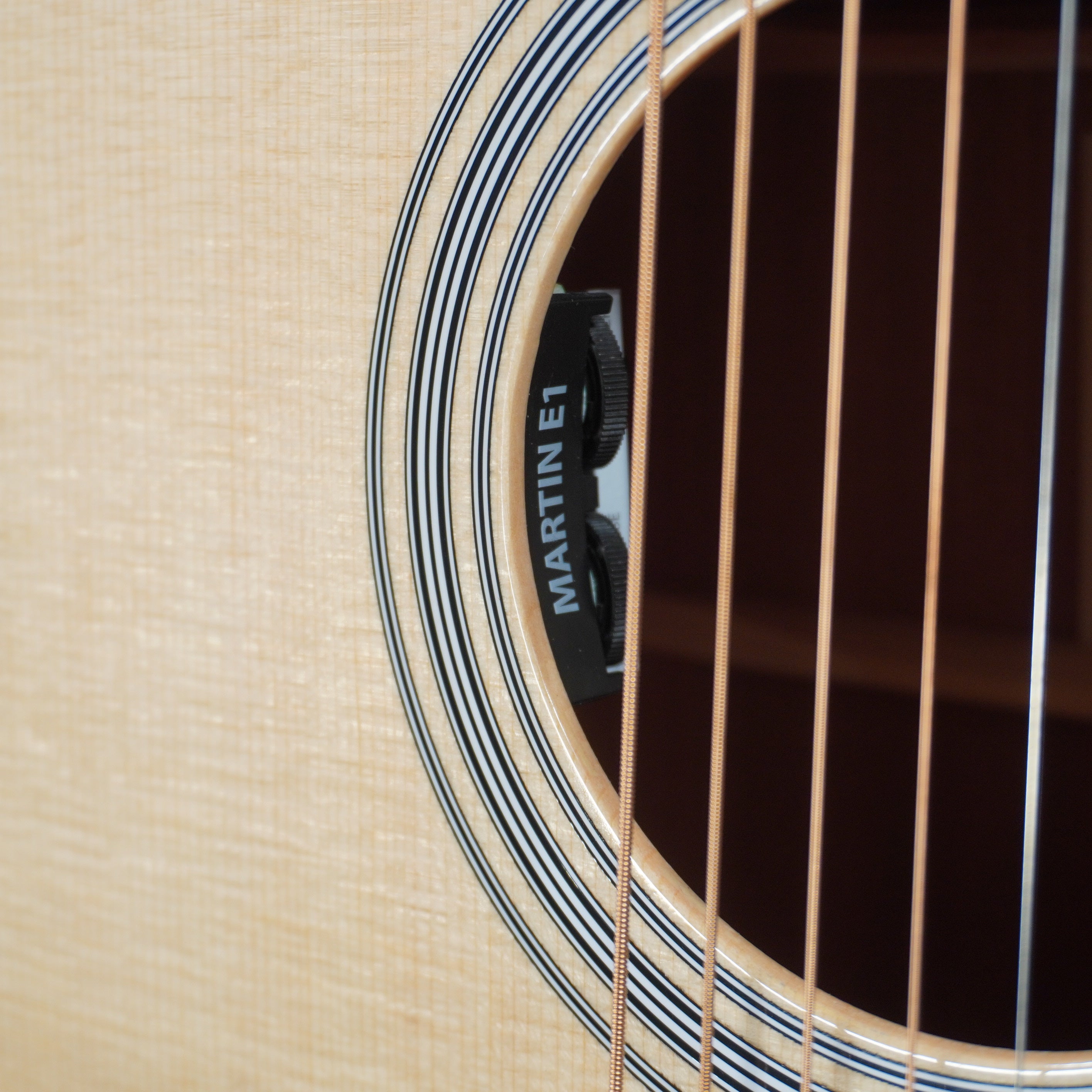 Martin Guitars Road Series D-12E Dreadnaught Acoustic Electric w/Softshell Case