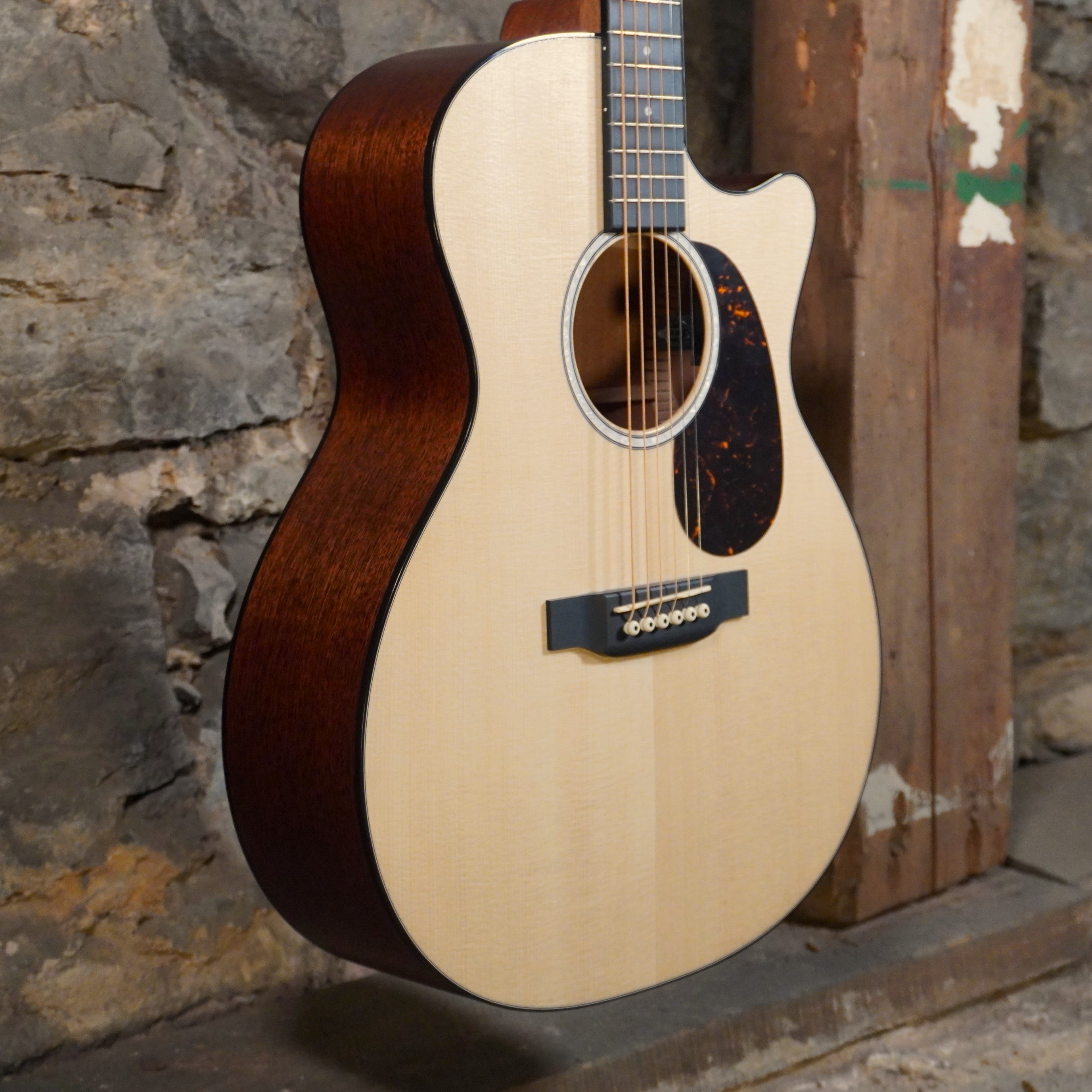 Martin Guitars Road Series GPC-11E Grand Performance Spruce A/E w/Softshell Case