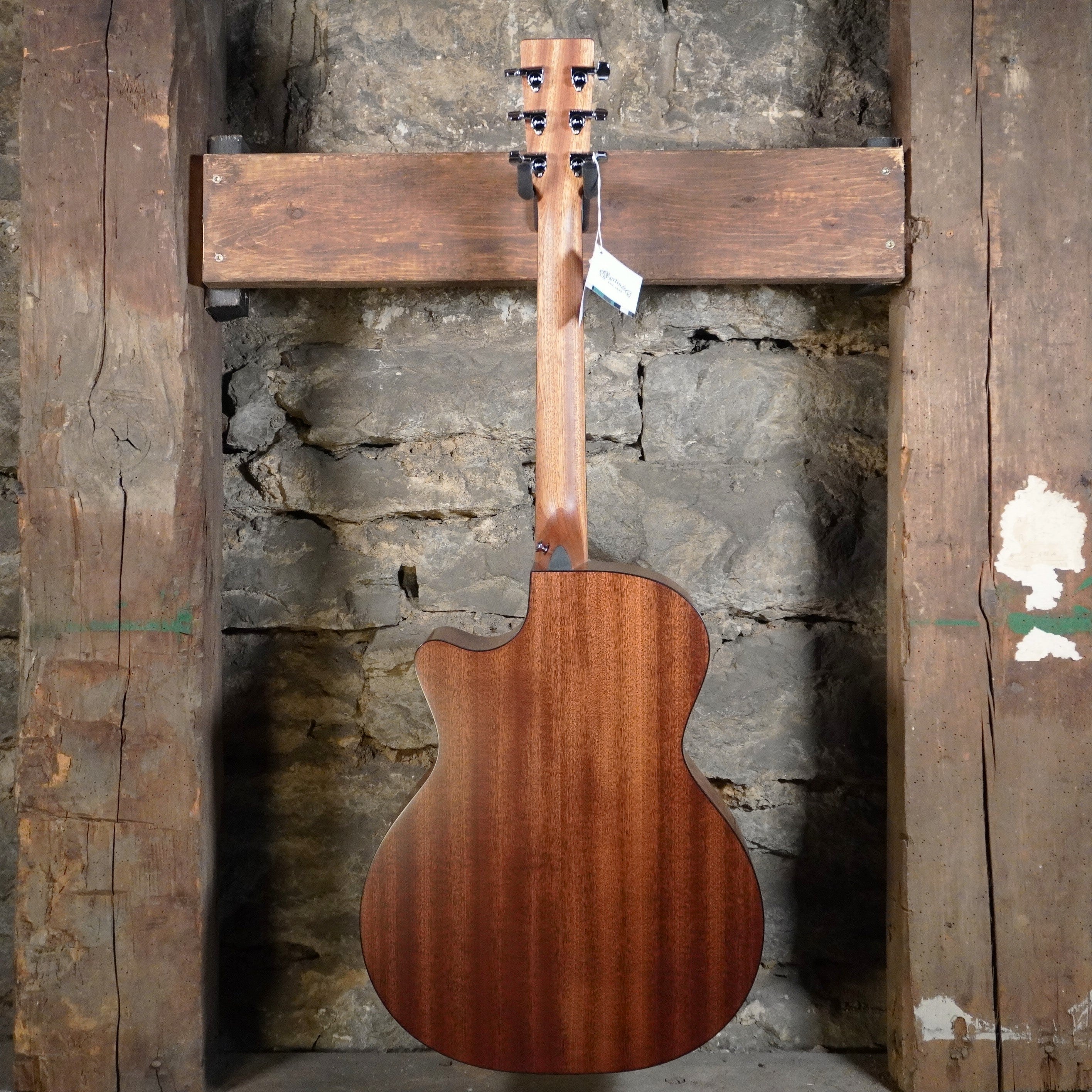 Martin Guitars Road Series GPC-11E Grand Performance Spruce A/E w/Softshell Case