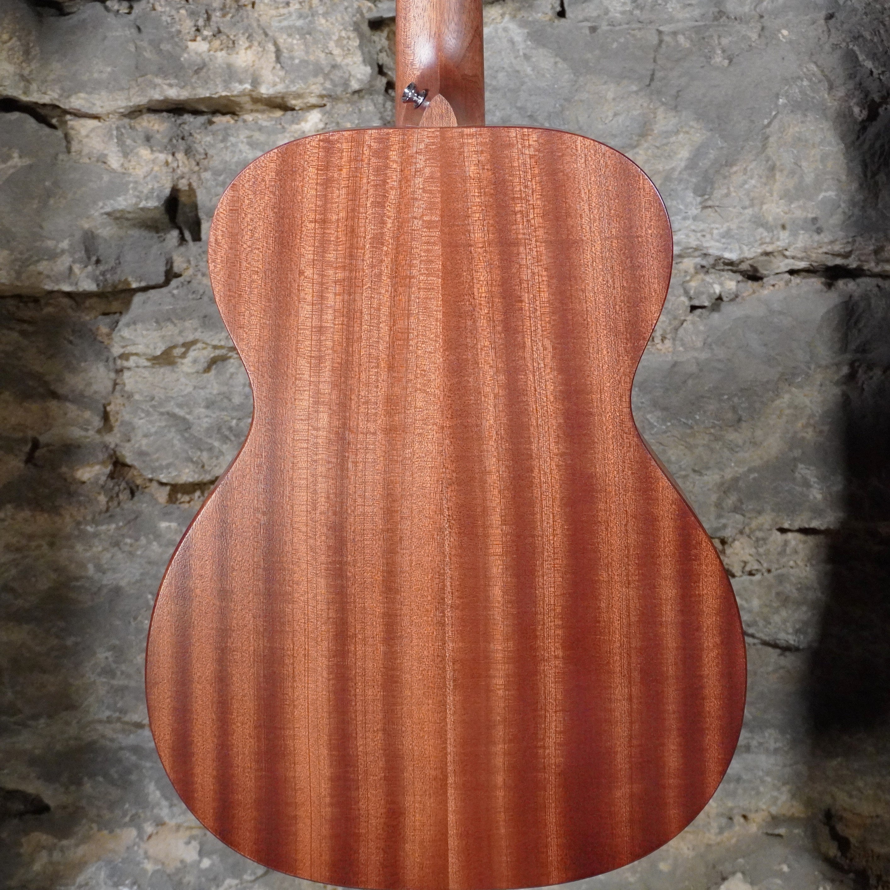 Martin Guitars Junior Series 000JR-10E Shawn Mendes A/E Satin w/Softshell Case