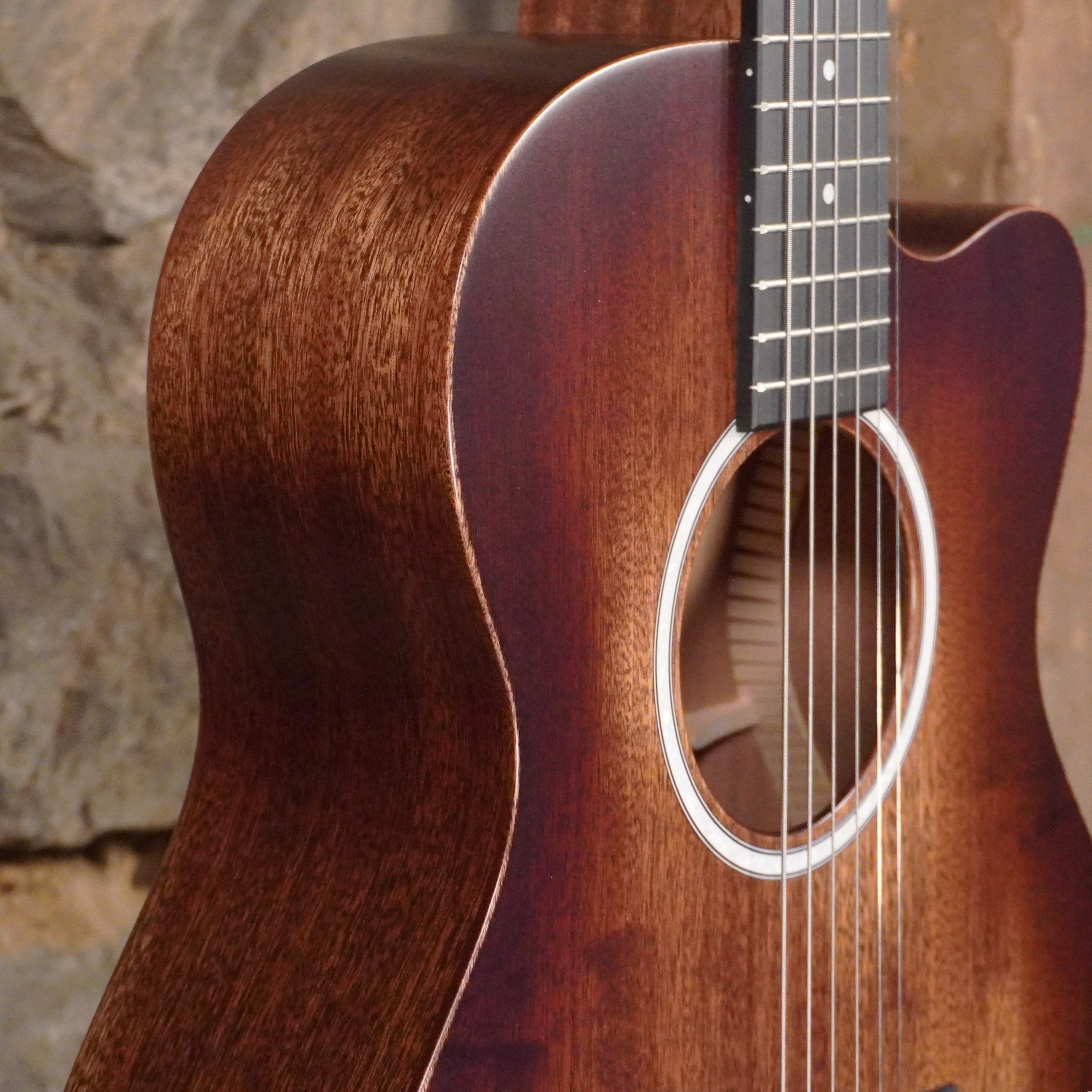 Martin Guitars Junior Series 000CJR-10E StreetMaster Acoustic Electric Satin w/Softshell Case