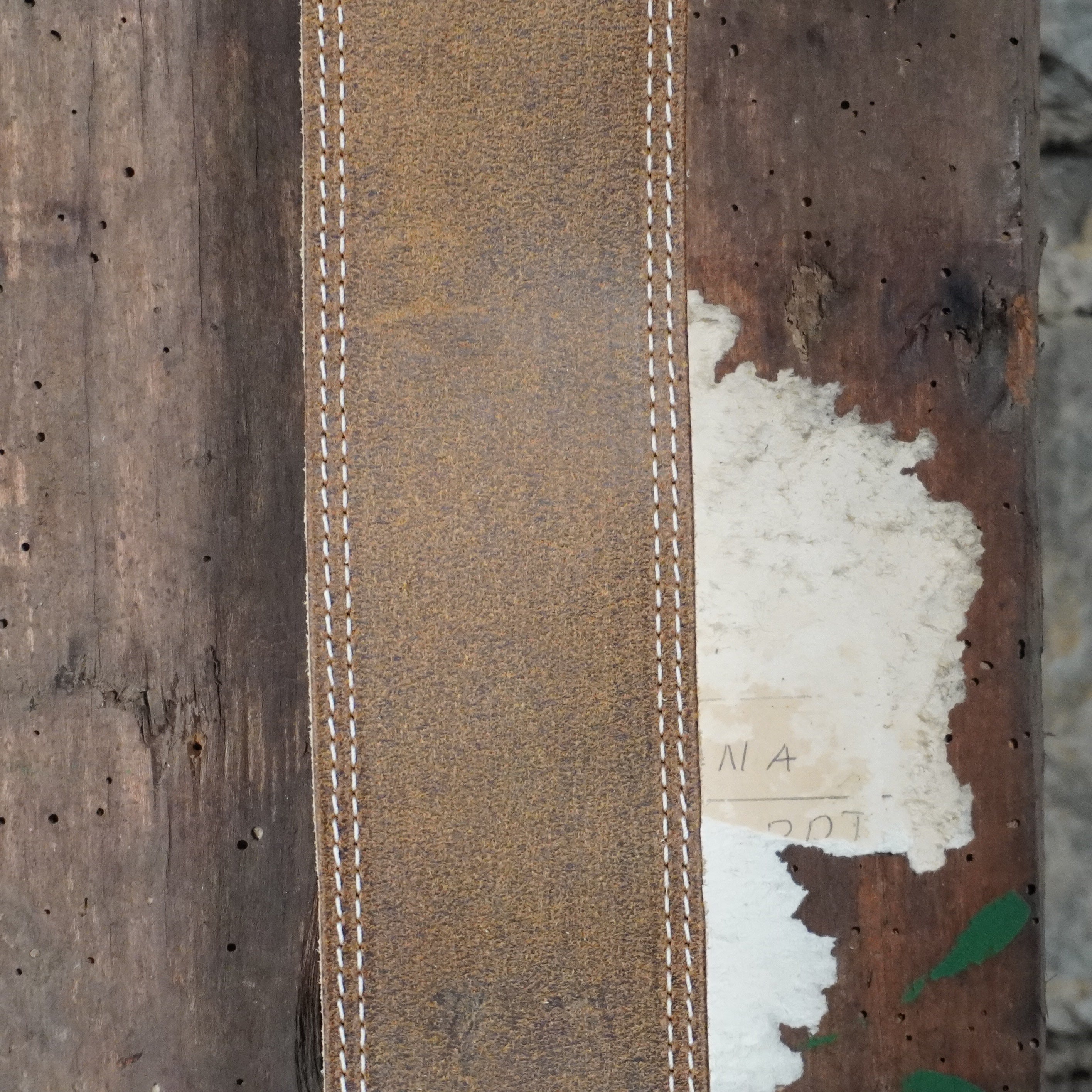 Martin Guitars Ball Glove Leather Guitar Strap Various Colors