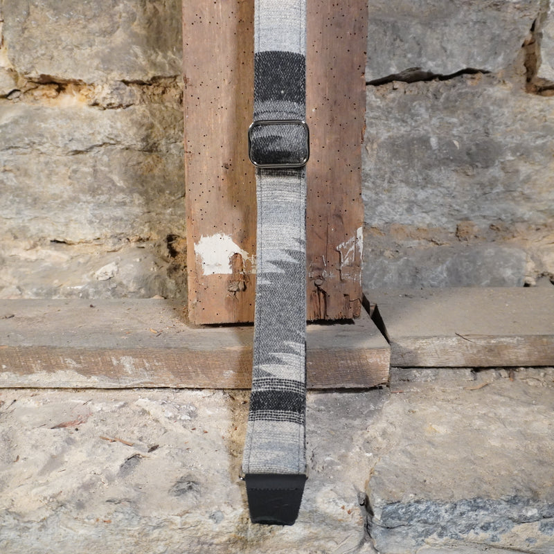 Fender Zion Guitar Strap Gray Aztec