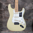 Fender Player II Stratocaster Maple Fingerboard Hialeah Yellow