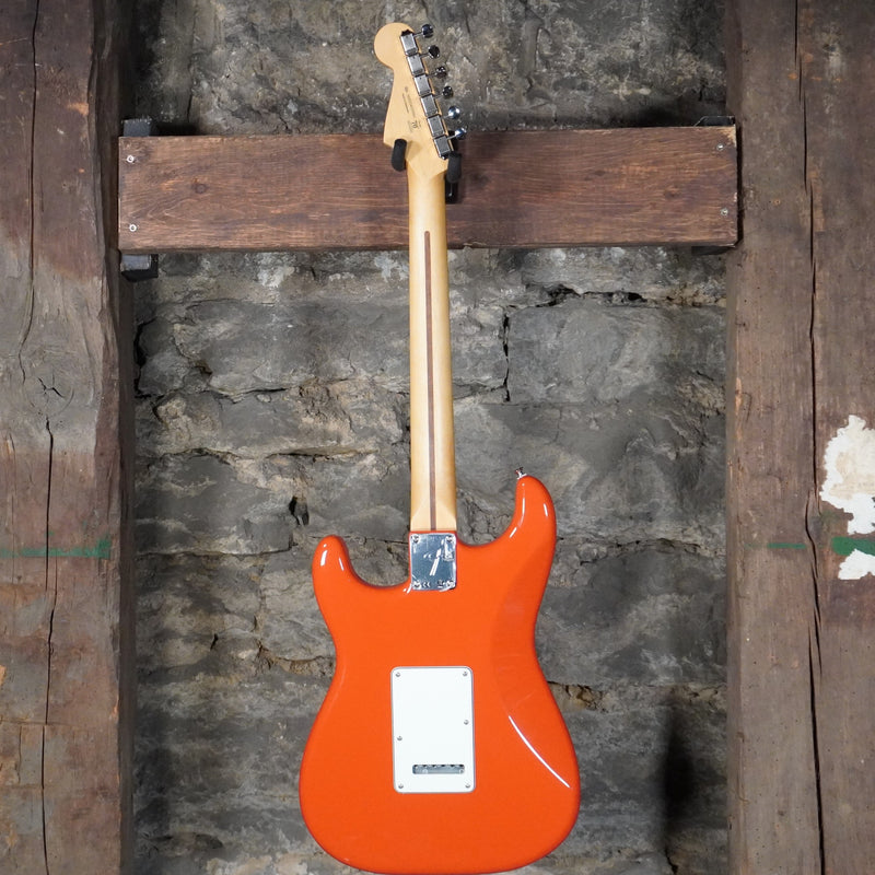 Fender Player II Stratocaster Rosewood Fingerboard Coral Red