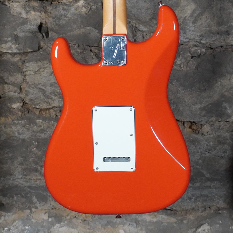 Fender Player II Stratocaster Rosewood Fingerboard Coral Red