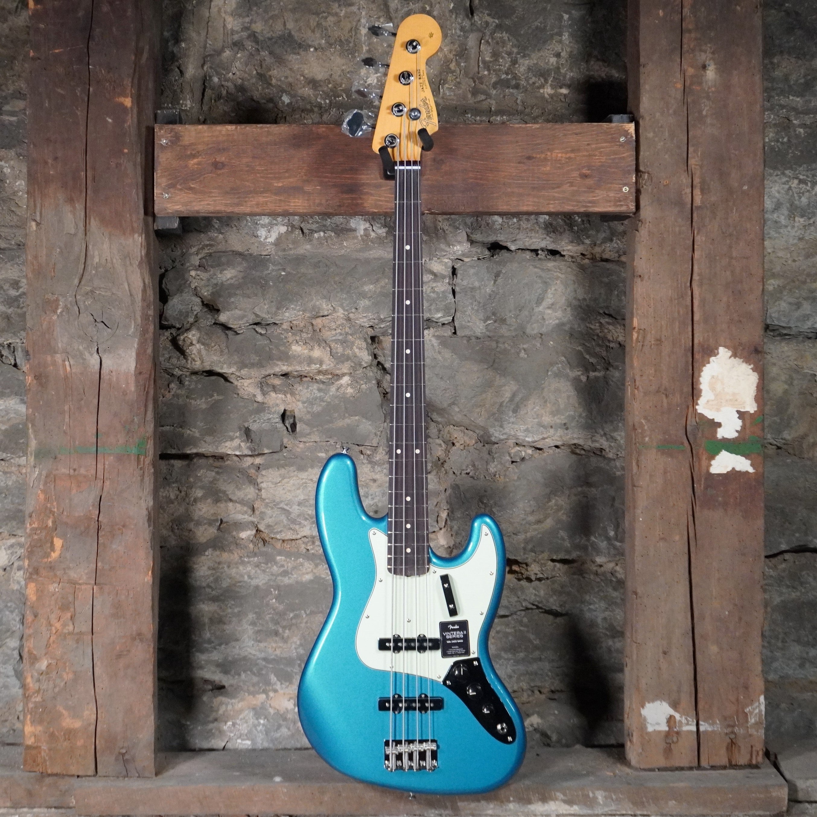 Fender Vintera II Jazz Bass Rosewood Fingerboard Lake Placid Blue *Discontinued*