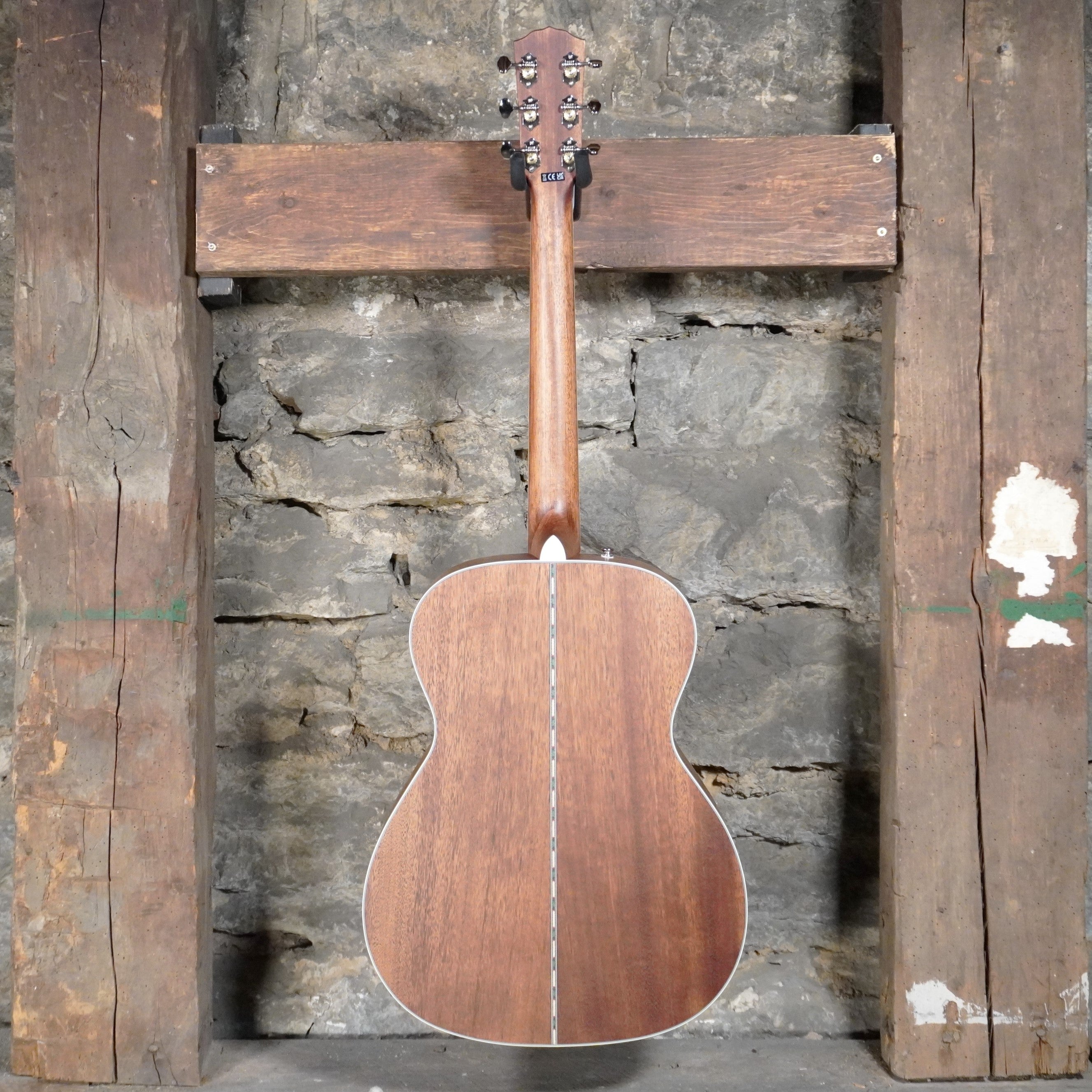 Fender Paramount PO-220E Orchestra Aged Cognac Burst Ovangkol Fretboard w/Hard Case