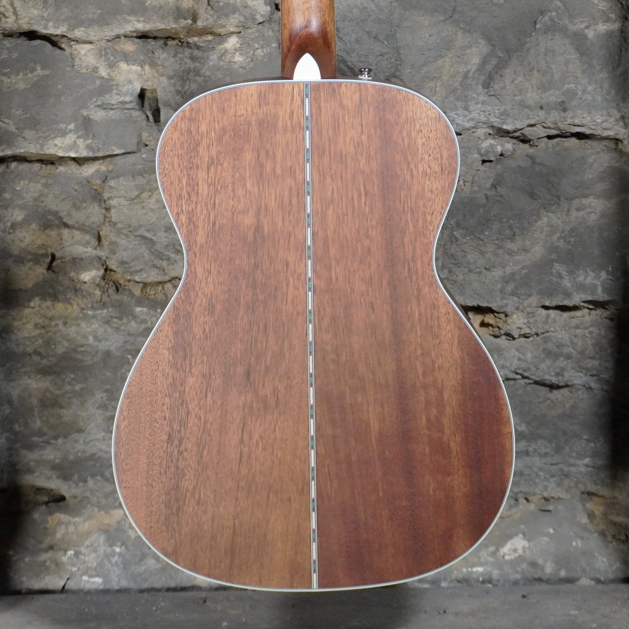 Fender Paramount PO-220E Orchestra Aged Cognac Burst Ovangkol Fretboard w/Hard Case