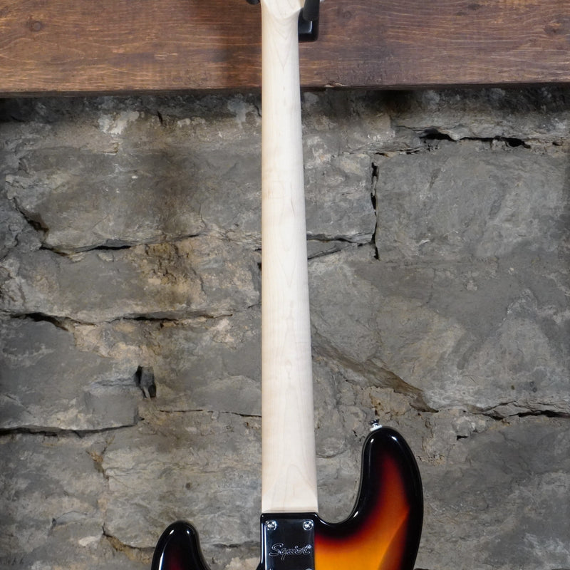 Squier Affinity Jazz Bass 3-Color Sunburst Maple Fretboard