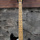 Fender Player II Mustang Bass 3-Color Sunburst Maple Fretboard