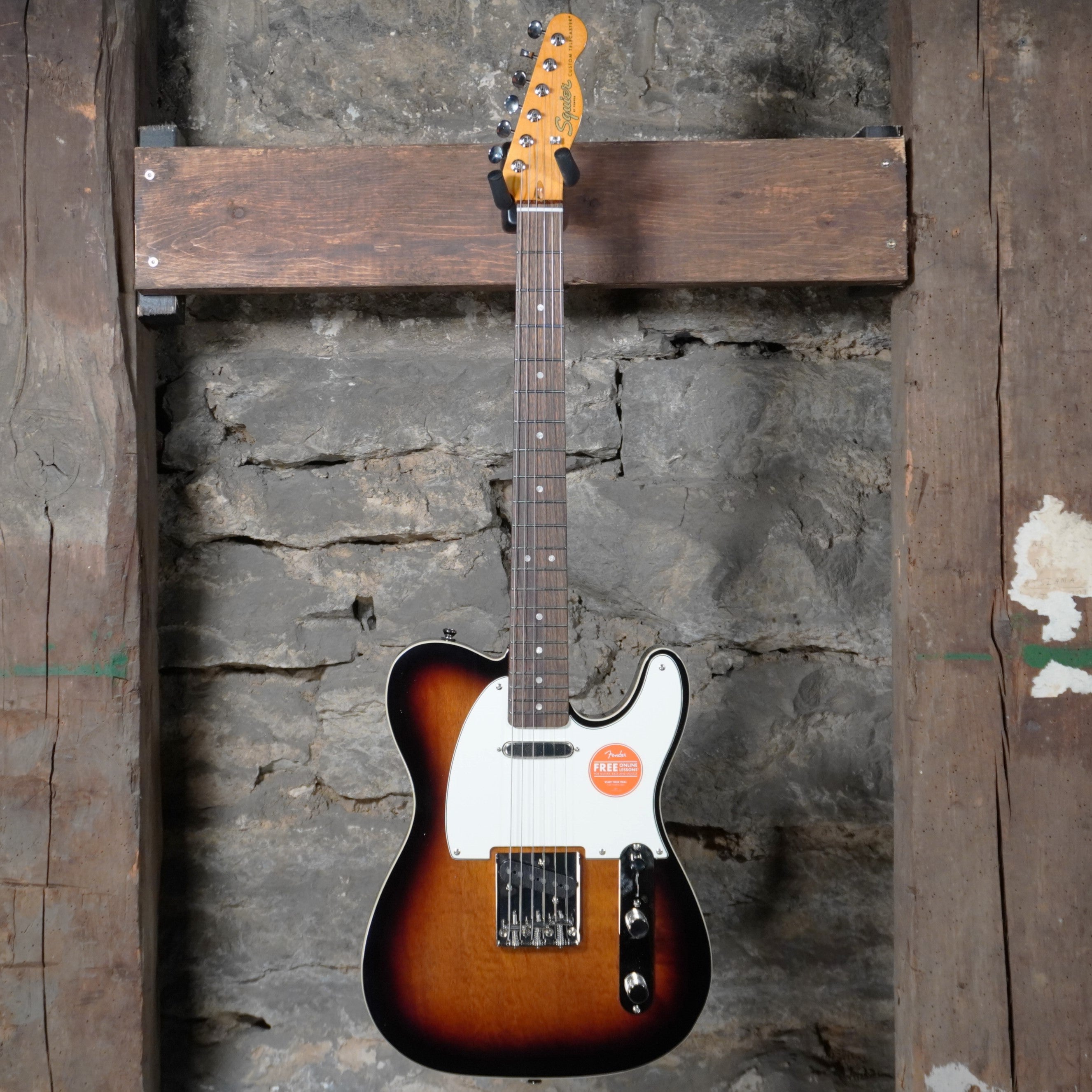 Squier Classic Vibe '60s Custom Telecaster 3 Color Sunburst