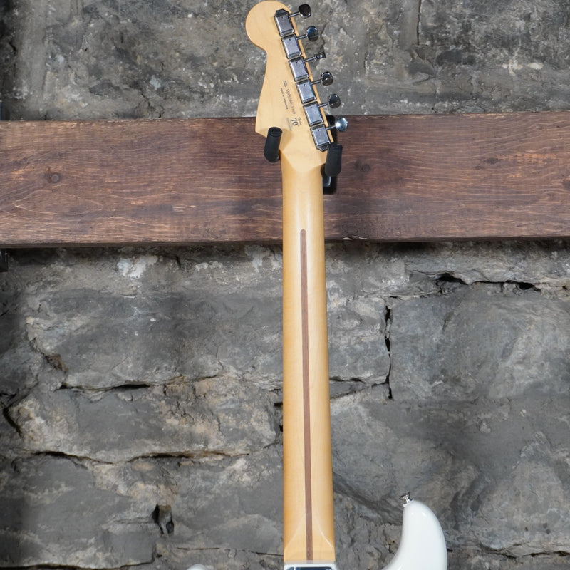 Fender Player II Stratocaster HSS Rosewood Fingerboard White Blonde