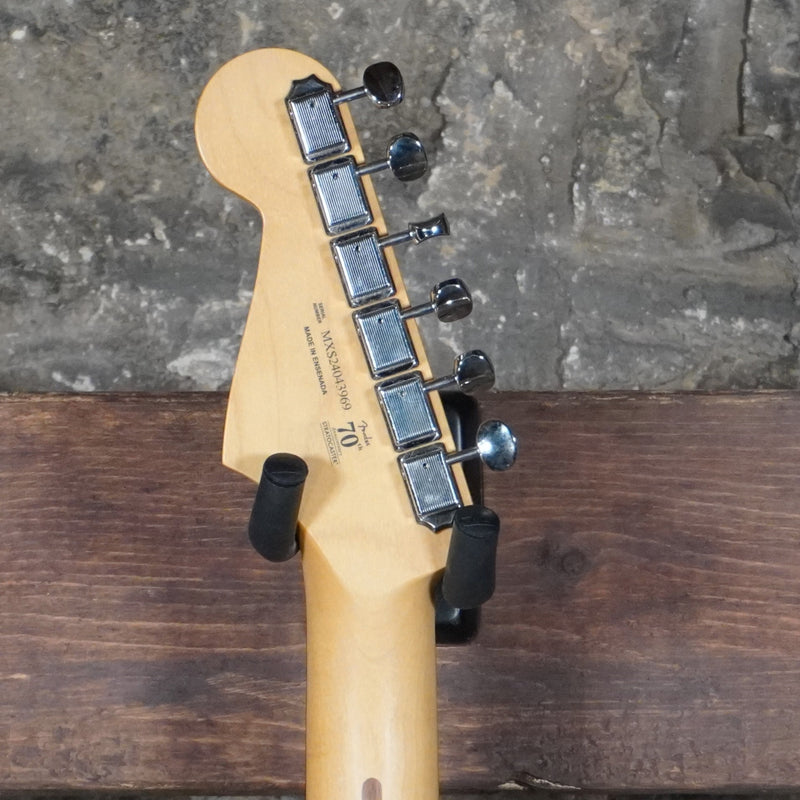 Fender Player II Stratocaster HSS Rosewood Fingerboard White Blonde
