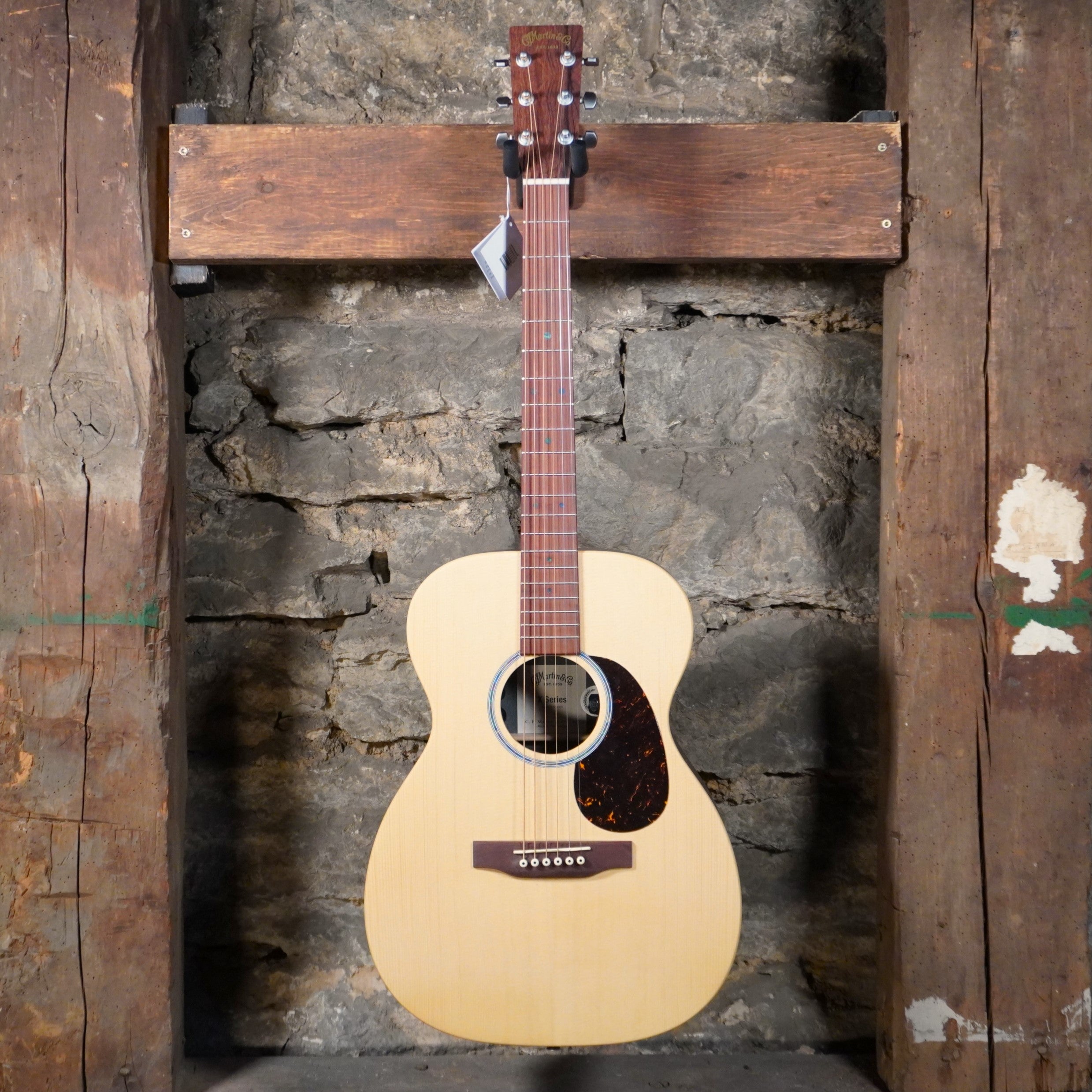 Martin X Series 00-X2E Acoustic Electric w/Softshell Case