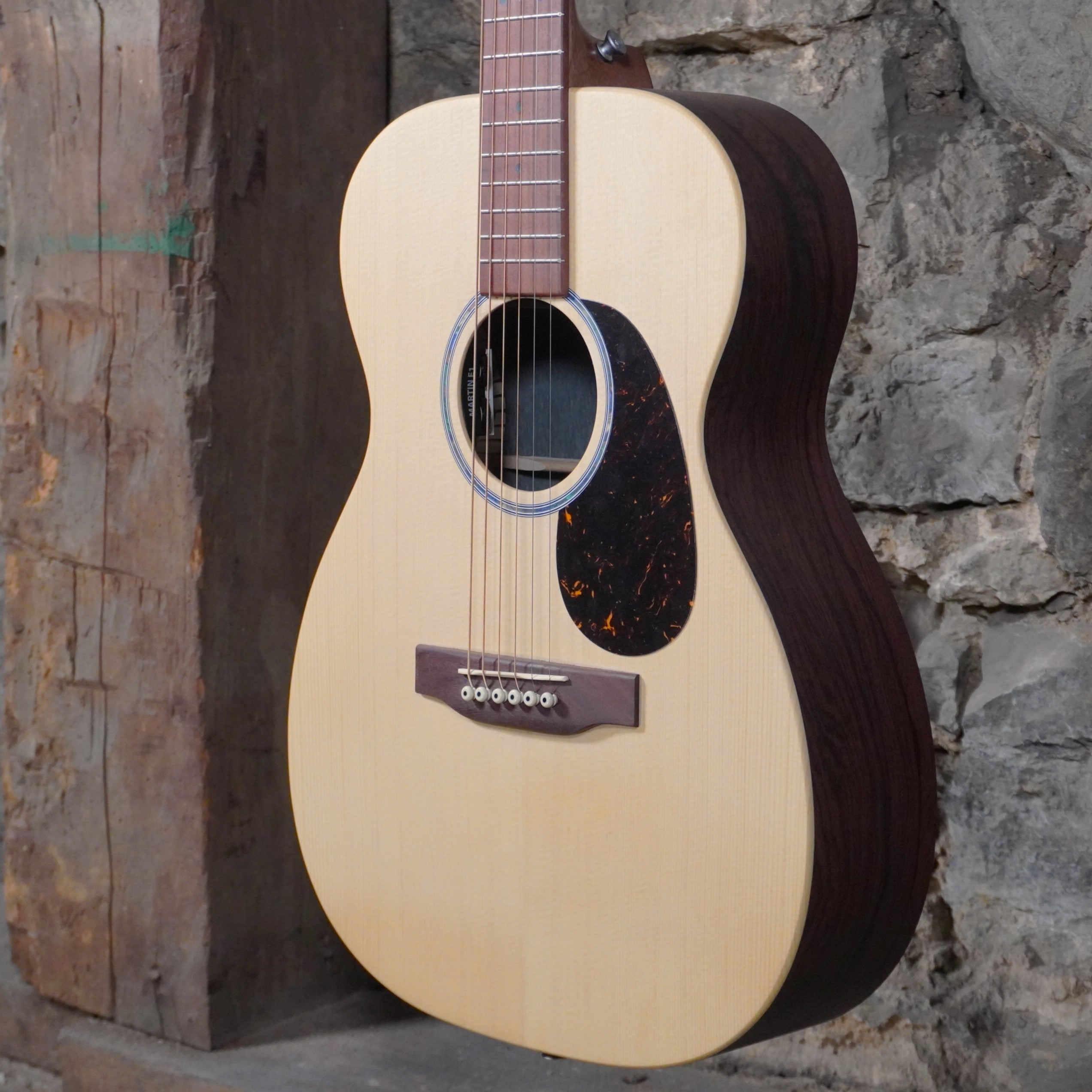 Martin X Series 00-X2E Acoustic Electric w/Softshell Case
