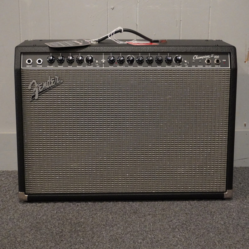 Fender Champion 100 Watt Guitar Combo Amp
