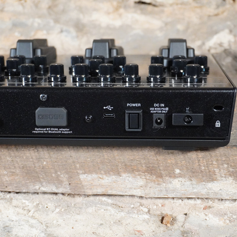 Boss ME-90 Guitar Multi-Effects Processor