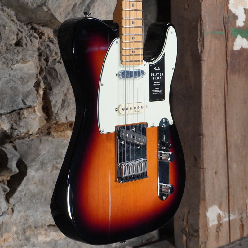 Fender Player Plus Nashville Telecaster 3 Color Sunburst