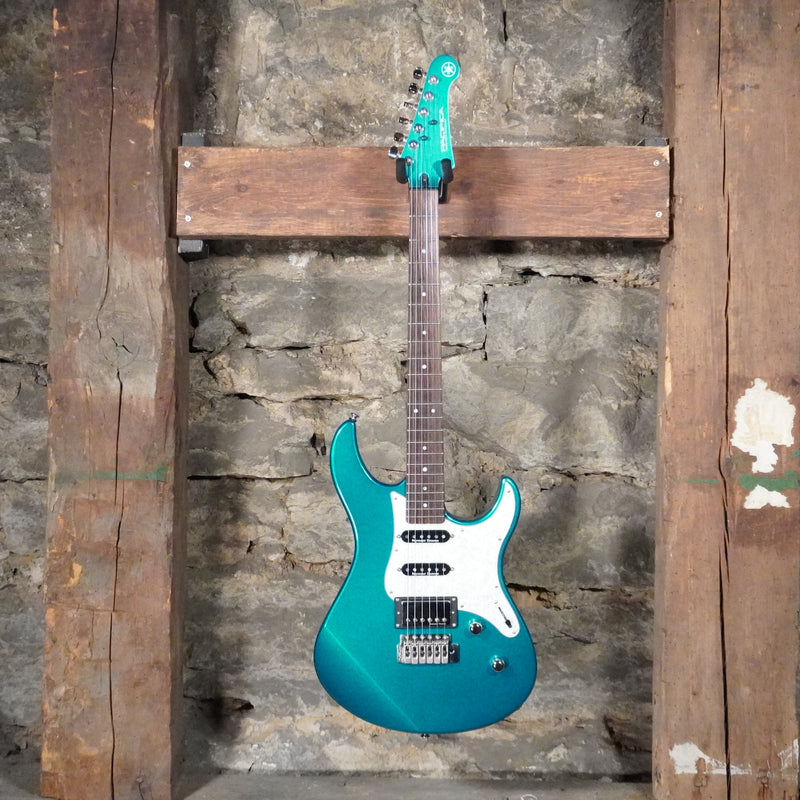 Yamaha Pacifica PAC612 Electric Guitar Teal Green Metallic Used