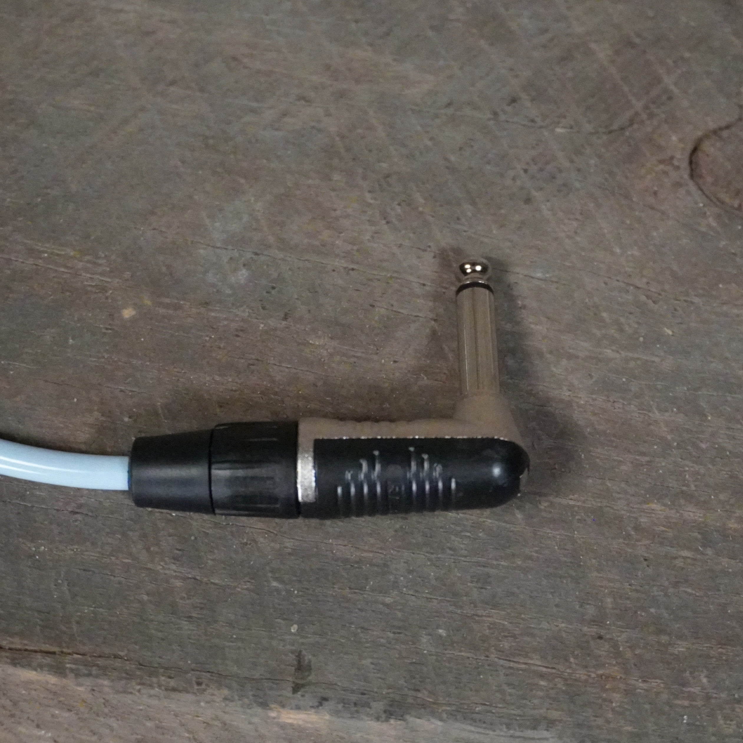 JAMS Standard Colorful Lava Patch Cable 9"