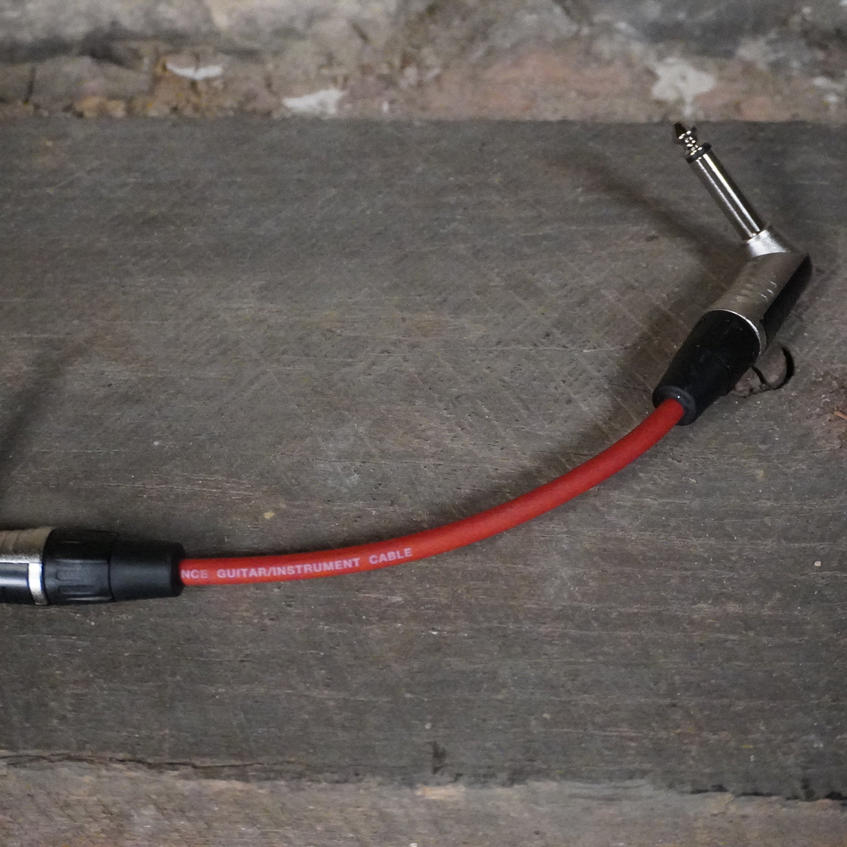 JAMS Standard Colorful Lava Patch Cable 9"