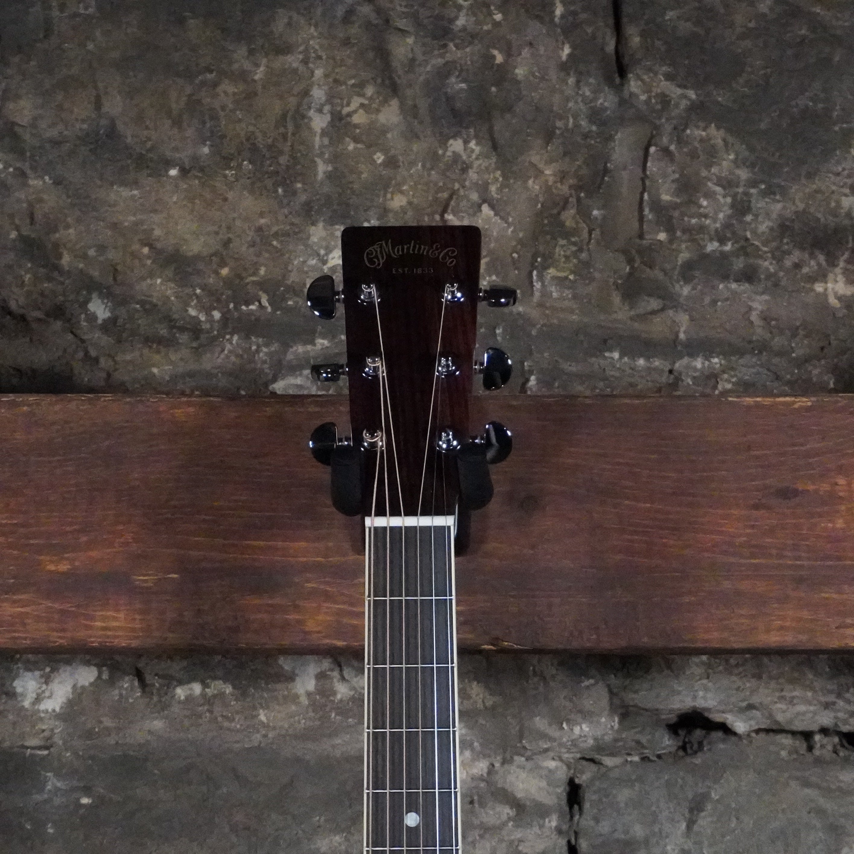 Martin Guitars HD35 Dreadnought Acoustic Guitar Natural w/Hard Case 2025 Model