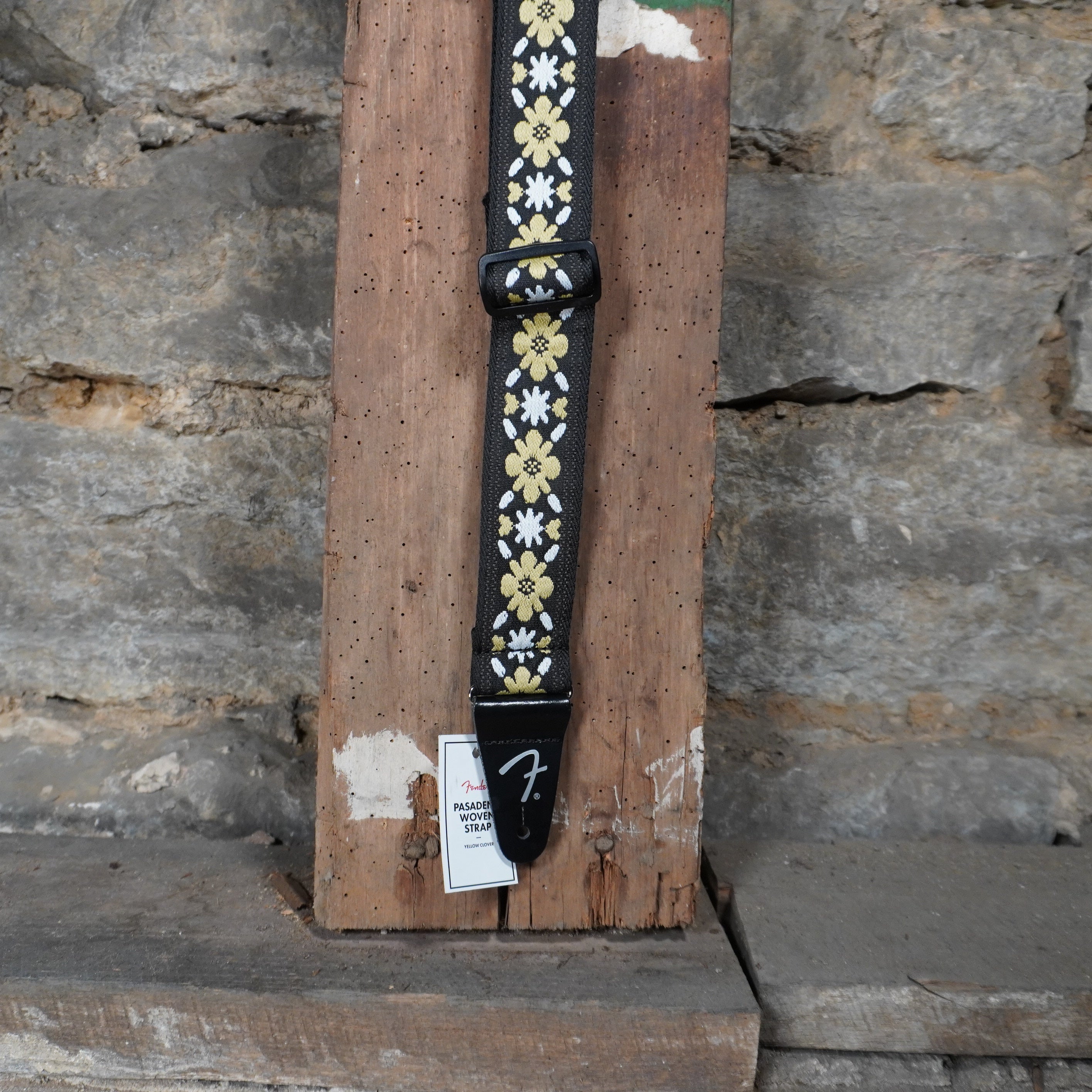 Fender Pasadena Woven Strap Yellow Clover 2"
