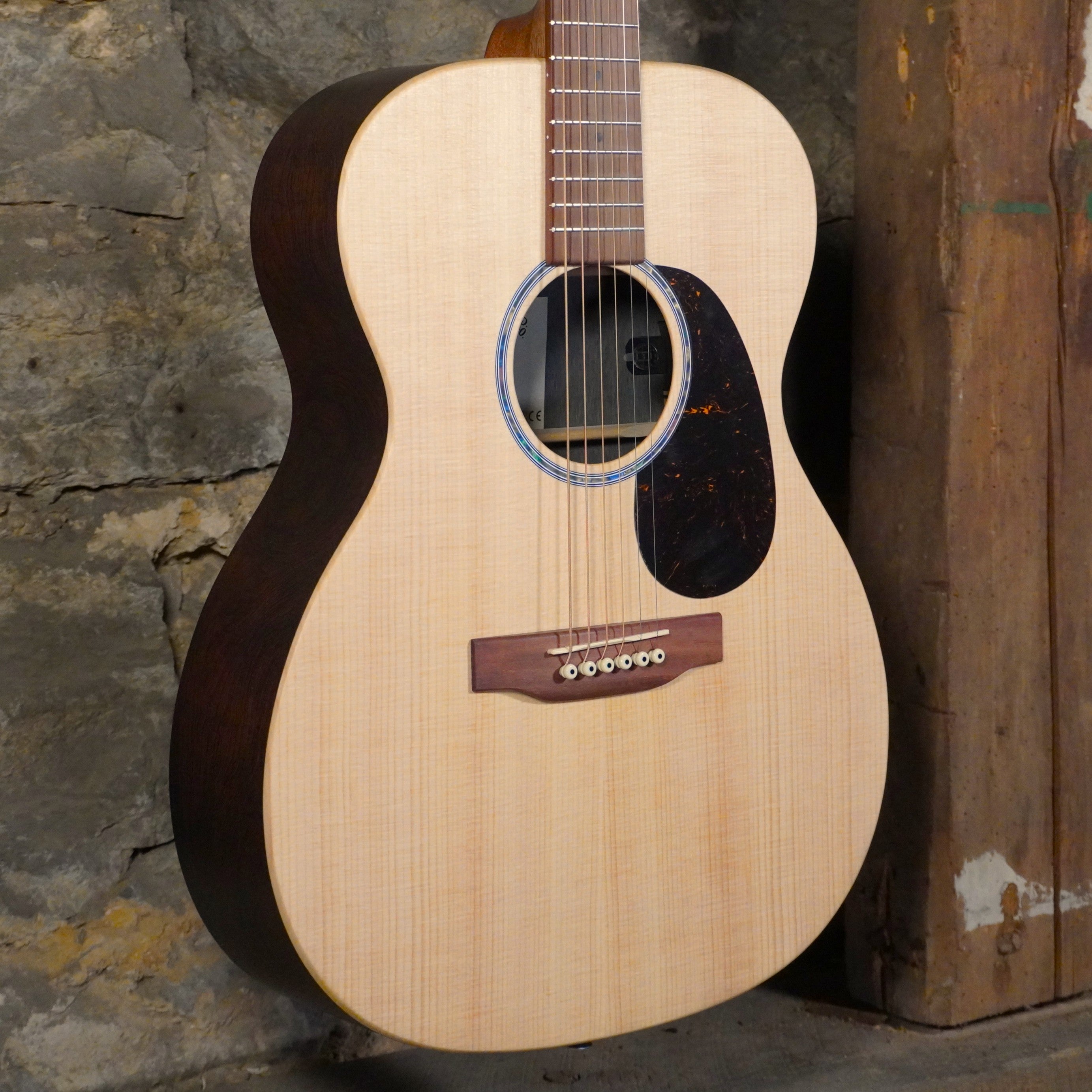Martin X Series 000-X2E Martin Acoustic Electric Natural w/Softshell Case