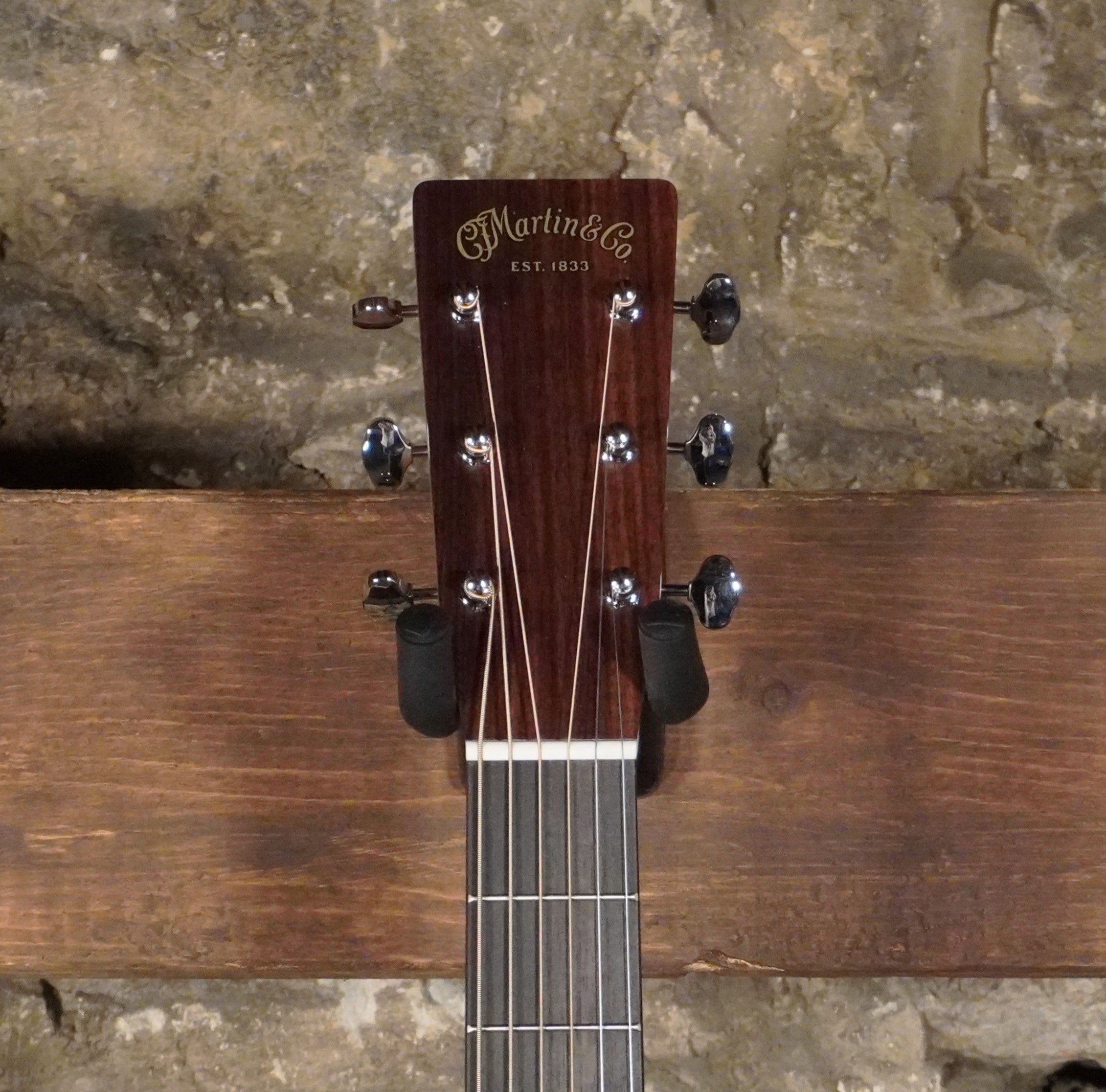 Martin D-18 Satin 1935 Standard Series D-14 Fret Burst w/Hard Case