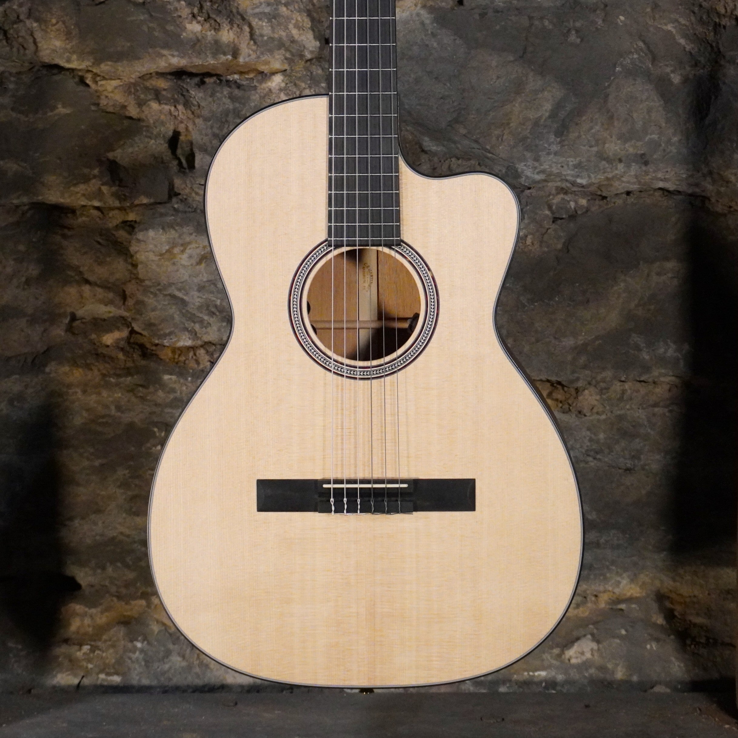 Martin 000C12-16E Nylon String Acoustic Electric Guitar w/Softshell Case