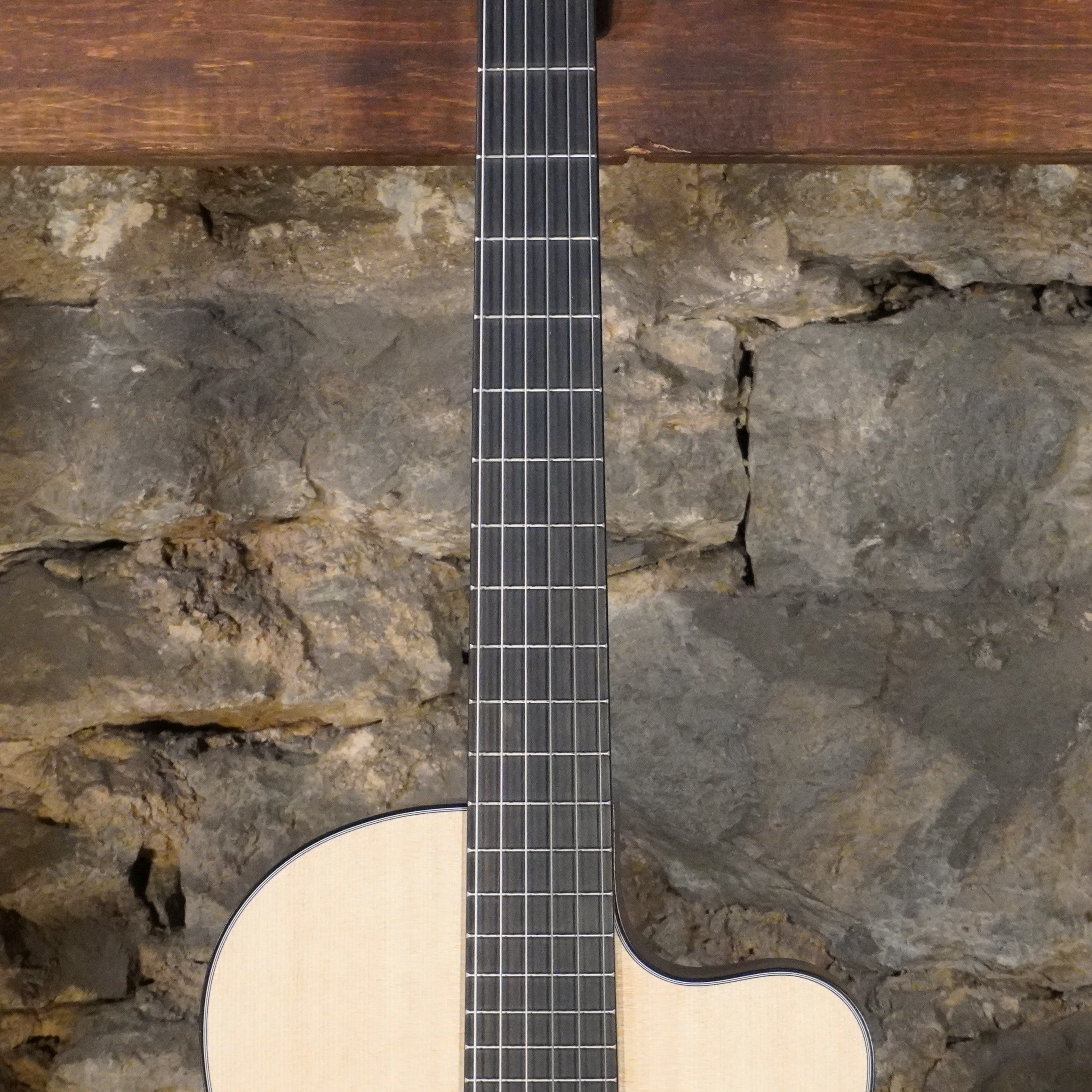 Martin 000C12-16E Nylon String Acoustic Electric Guitar w/Softshell Case