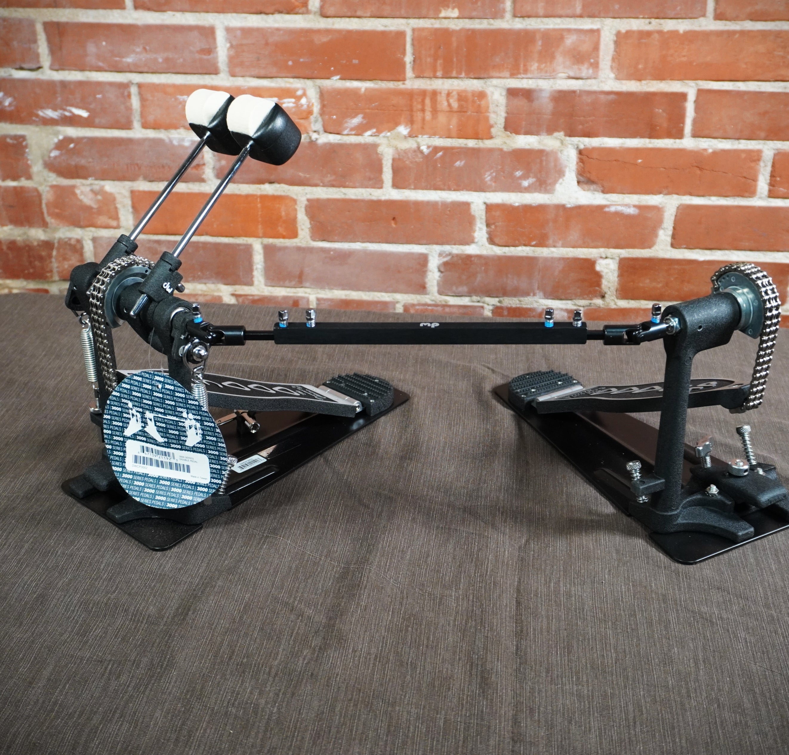 DW 3000 Series Double Kick Bass Drum Pedal