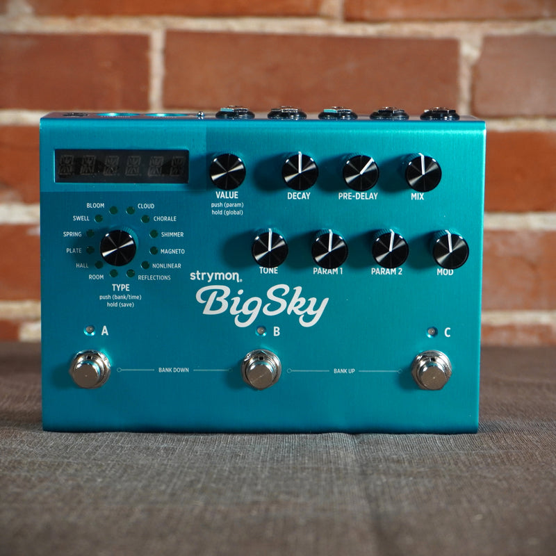 Strymon BigSky Multi-Dimensional Reverb Effects Pedal