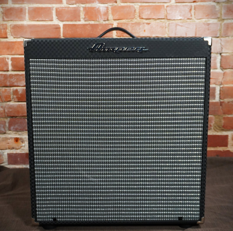 Ampeg Rocket Bass Combo Amp 200 watt 1x15"