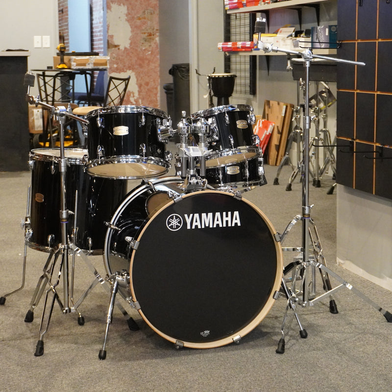 Yamaha Stage Custom Birch 5pc Kit w/Hardware Pack Raven Black (JAMS Certified)