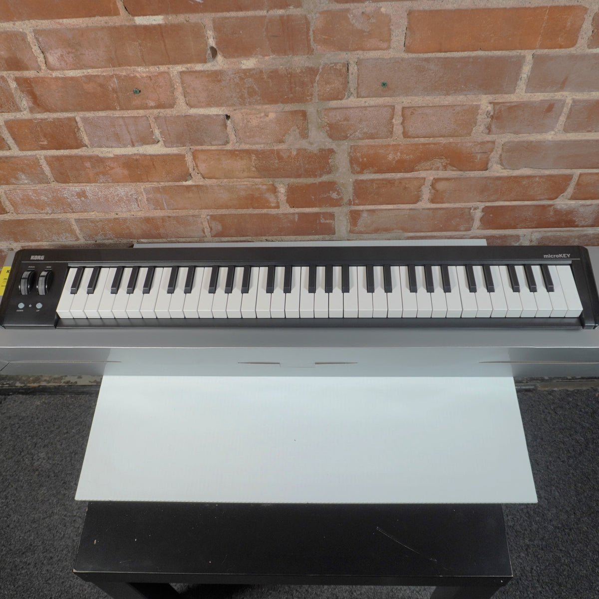 Korg microKey 61-Key iOS-Powerable USB MIDI Controller