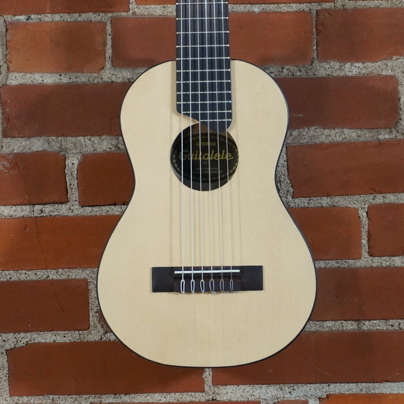 Yamaha GL1 Guitar Ukulele Natural w/Gig Bag