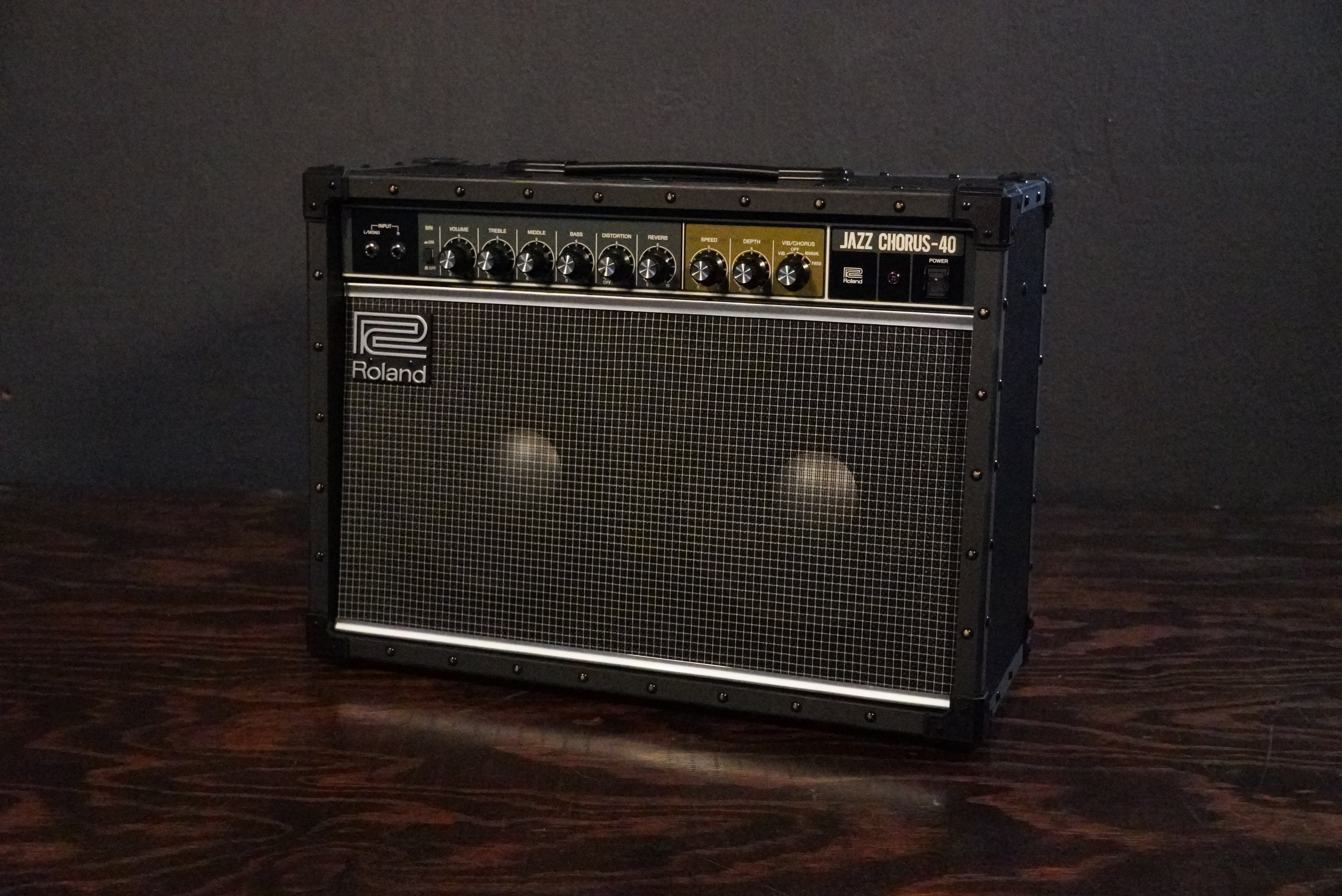 Roland JC-40 Jazz Chorus 40w 2x10" Guitar Amp