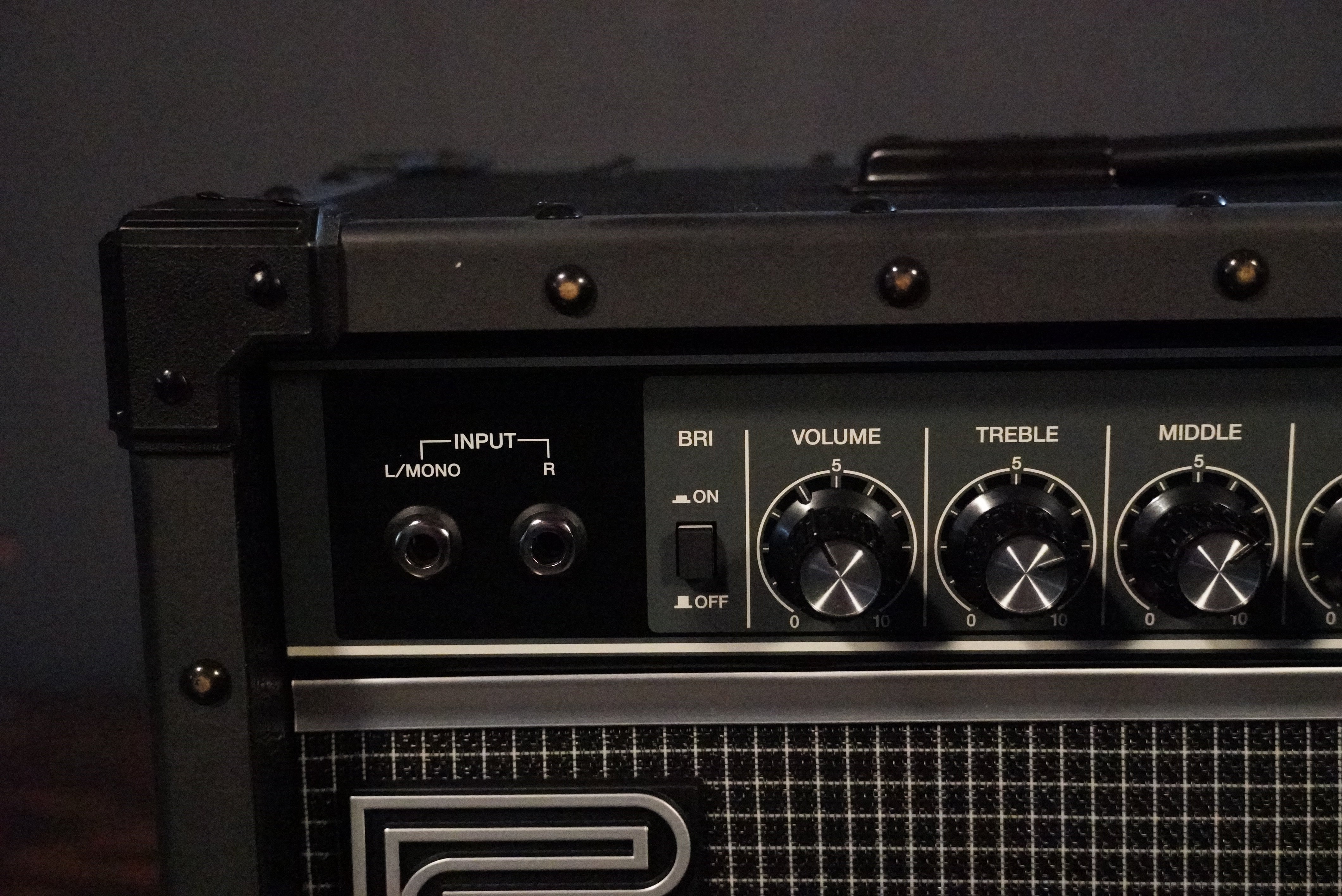 Roland JC-40 Jazz Chorus 40w 2x10" Guitar Amp