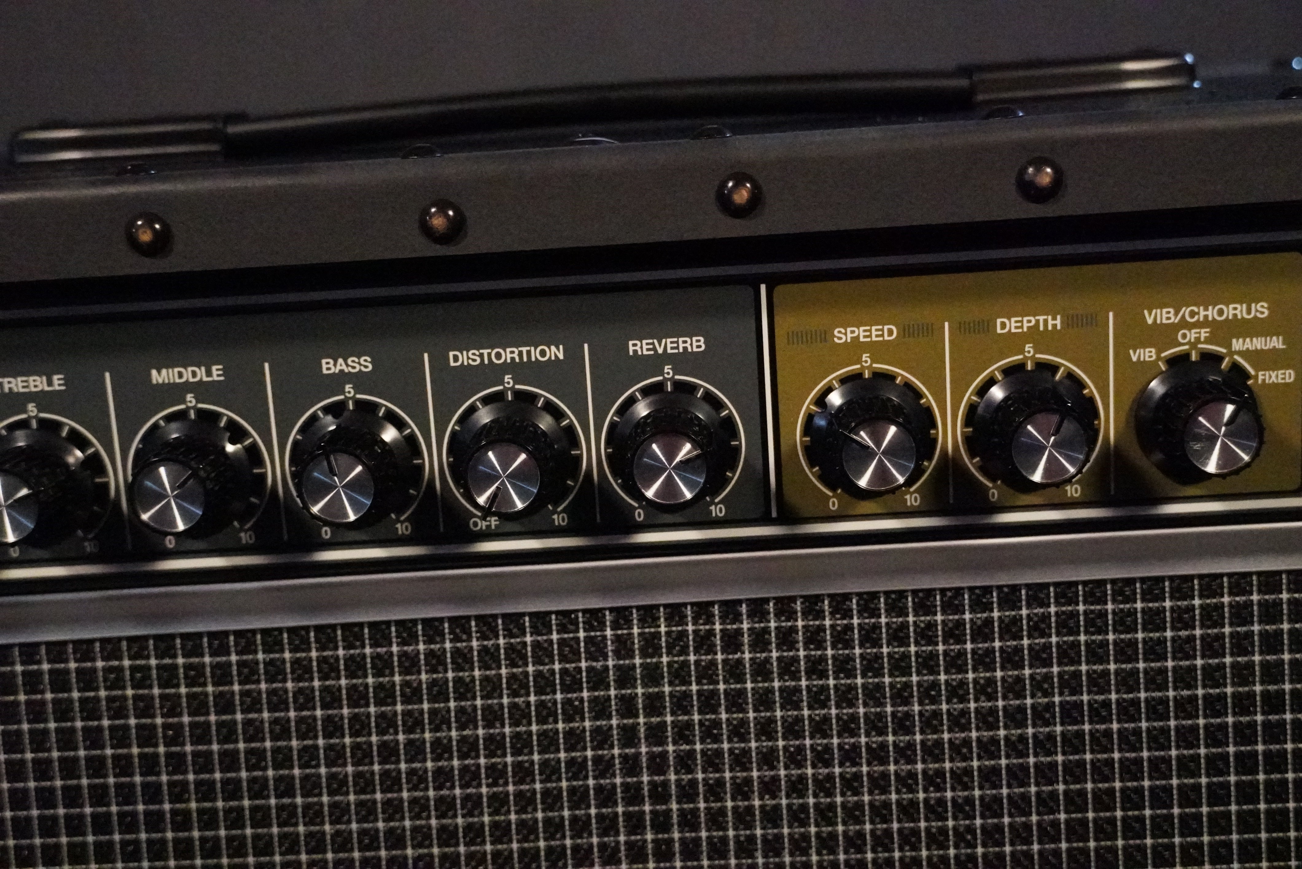 Roland JC-40 Jazz Chorus 40w 2x10" Guitar Amp
