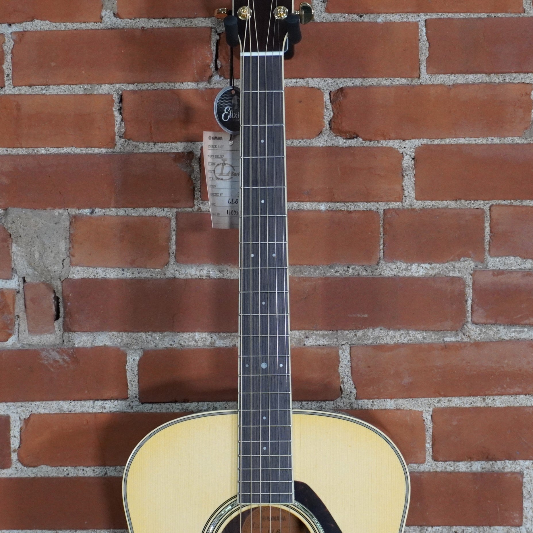 USED Yamaha LL6 ARE Original Jumbo w/Pickup
