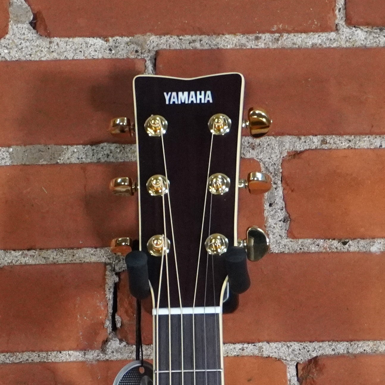 USED Yamaha LL6 ARE Original Jumbo w/Pickup